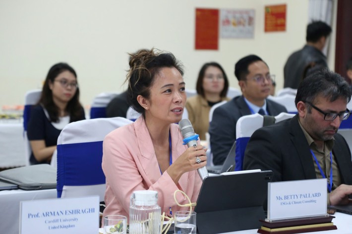 Hundreds of Experts Attend International Conference on Climate Change in Viet Nam (VSCT 2024)